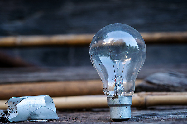 포토 JPG 해외이미지 전구 자연 유리 조명 병원 창조 사람없음 물 빛 햇빛 스크린 얼음 힘 방 에너지 램프 손전등 뜨거움 폐기물 테두리 캔버스 스포트라이트 발명 옛날 지능 텅스텐 필라멘트 효율 주도 해외202004 해외포토 자연요소 컨셉 의학 재질 태양 예절 원소 쓰레기 생태계 파일형식 이미지허브