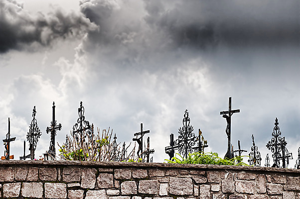 포토 JPG 해외이미지 구름 종교 십자가 하늘 풍경 사람없음 빛 믿음 성경 어둠 죽음 무덤 시간 예수 무서움 심볼 신앙심 옛날 해외202004 해외포토 자연요소 감정 종교용품 신_종교 파일형식 이미지허브