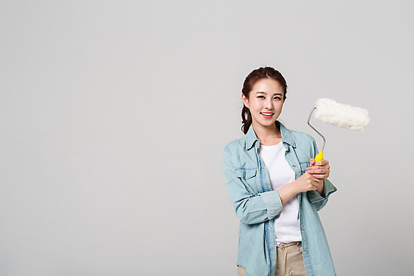 포토 JPG 스튜디오촬영 우먼라이프 여자 실내 한명 서기 들기 상반신 20대 성인 앞모습 한국인 롤러 성인여자한명만 성인만 국내포토 1 라이프스타일 뷰포인트 모션 사람 동양인 청년 내부 여자한명만 성인여자만 파일형식