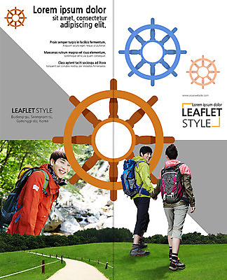 전신 PSD 템플릿 편집 표지디자인 북디자인 출판디자인 여자 표지 남자 길 리플렛 2단접지 북커버 배낭 레저 서기 웃음 팜플렛 잔디 상반신 성인 옆모습 뒷모습 세명 30대 운동 등산 한국인 등산복 키_배핸들 이미지템플릿 식물 옷 뷰포인트 가방 모션 표정 건강 사람 동양인 장년 트래킹 핸들 파일형식