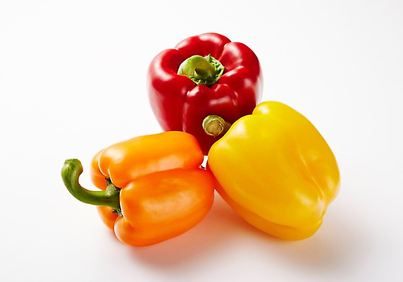 포토 JPG 스튜디오촬영 채소 파프리카 실내 사람없음 빨간색 노란색 주황색 신선 세개 국내포토 컬러 3 내부 파일형식