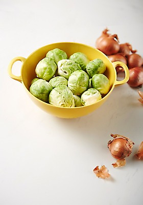 포토 JPG 스튜디오촬영 채소 양파 실내 사람없음 껍질 신선 냄비 방울양배추 샬롯 국내포토 내부 솥 양배추 파일형식