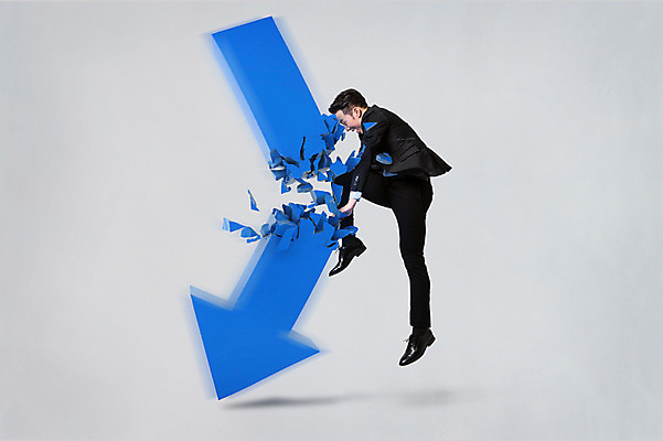 JPG 편집이미지 남자 화살표 비즈니스 한명 성인 한국인 비즈니스맨 하락 디지털합성 격파 디지털아트 편집실사 1 컨셉 모션 사람 동양인 직장인 CG 파일형식