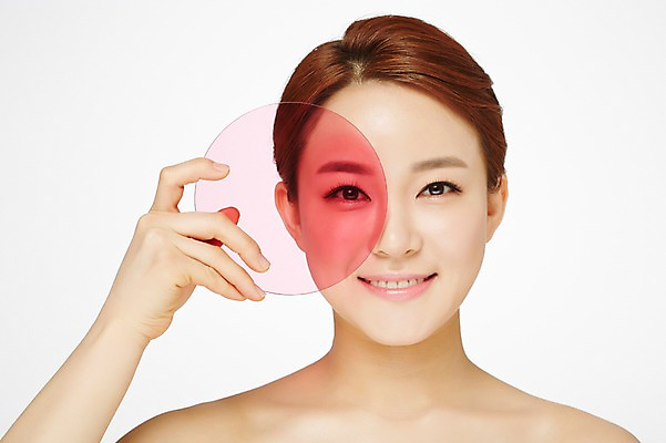 포토 JPG 스튜디오촬영 우먼라이프 여자 실내 한명 미소 들기 상반신 20대 성인 앞모습 뷰티 깨끗함 한국인 원형 탱크톱 유리판 의료성형뷰티 여자만 성인여자한명만 국내포토 도형 1 라이프스타일 뷰포인트 컨셉 상의 모션 표정 사람 동양인 청년 내부 여자한명만 성인여자만 파일형식