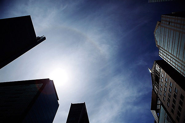 포토 JPG 주간 로우앵글 하늘 빌딩 사람없음 야외 도시풍경 도시 빌딩숲 국내포토 자연요소 뷰포인트 풍경 건물 파일형식