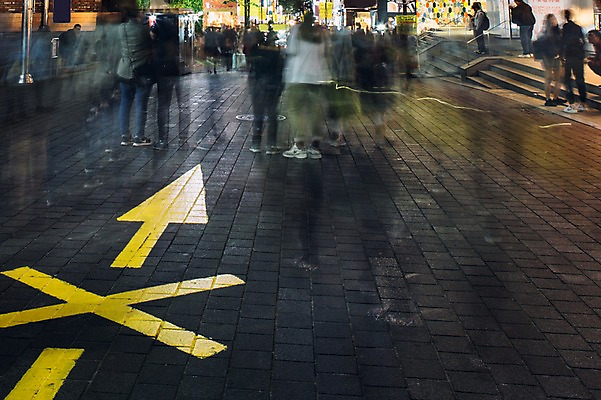 포토 JPG 야경 거리 여러명 사람없음 야외 도시풍경 도시 보행자 장노출 국내포토 다수 촬영기법 사람 풍경 야간 파일형식 풍경_경치