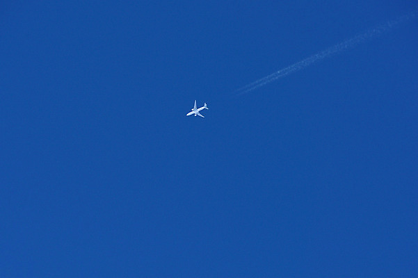 포토 JPG 주간 구름 하늘 비행기 풍경 사람없음 야외 비행 비행운 국내포토 자연요소 항공교통 대중교통 파일형식 구름_자연