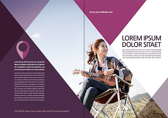 템플릿 편집 표지디자인 북디자인 응시 출판디자인 여자 표지 리플렛 여행 연주 북커버 의자 한명 웃음 앉기 팜플렛 20대 성인 취미 한국인 다리꼬기 우쿨렐레 이미지템플릿 AI파일 1 시선 음악 가구 모션 현악기 표정 사람 동양인 청년 파일형식 벡터