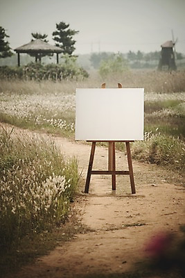 주간 PSD 편집이미지 백그라운드 프레임 초원 사람없음 야외 산책로 풍차 오두막 디지털합성 이젤 캔버스 디지털아트 이미지편집 자연요소 길 미술도구 파일형식