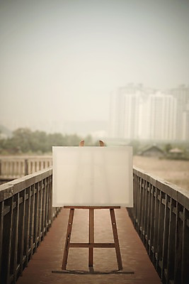 주간 PSD 편집이미지 백그라운드 난간 프레임 사람없음 야외 다리 디지털합성 이젤 캔버스 디지털아트 이미지편집 자연요소 신체부위 미술도구 파일형식