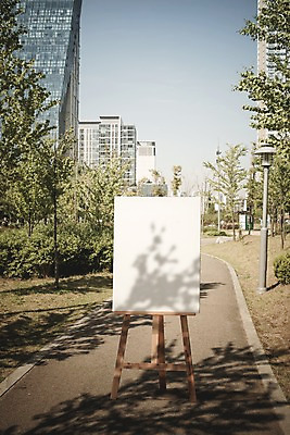 주간 PSD 나무 편집이미지 백그라운드 아파트 프레임 사람없음 야외 산책로 디지털합성 이젤 캔버스 디지털아트 이미지편집 자연요소 식물 길 주택 미술도구 파일형식