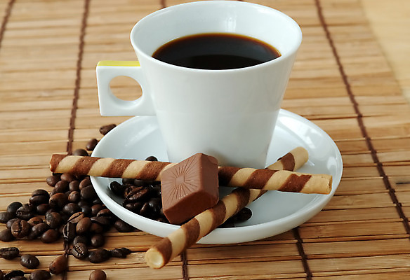 포토 JPG 해외이미지 식물 그릇 커피 음료 아침 콩 씨앗 사람없음 컵 갈색 검은색 중국 카페 우유 머그컵 뜨거움 액체 맛 굽기 크림 향기 아로마 향 에스프레소 작살 카페인 해외202004 해외포토 주간 식기 아시아 컬러 컨셉 유제품 곡류 상점 구이 냄새 파일형식 이미지허브