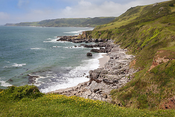 포토 JPG 해외이미지 영어 모래 바다 여행 휴가 영국 잉글랜드 풍경 사람없음 여름 모래사장 여행객 봄 절벽 시골 암초 해외202004 해외포토 문자 계절 유럽 사람 파일형식 이미지허브