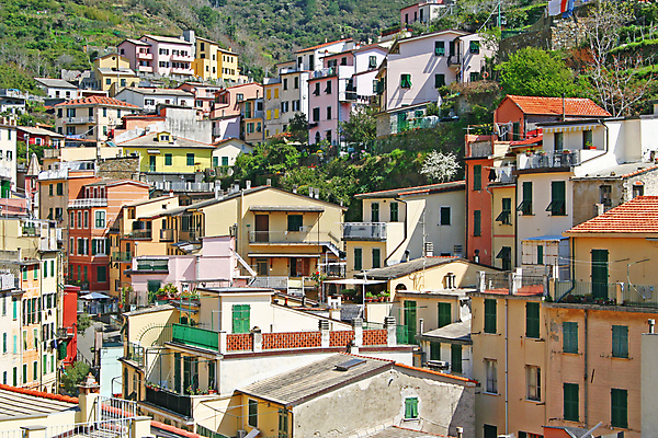 포토 JPG 해외이미지 유럽 건축양식 주택 풍경 사람없음 파란색 컬러풀 마을 이탈리아 지중해 그림 타운 토스카나 해외202004 해외포토 건축 나라 바다 컬러 건물 도시 파일형식 이미지허브
