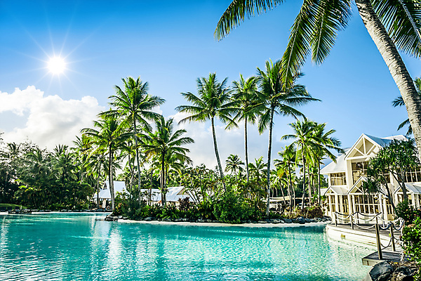 포토 JPG 해외이미지 나무 라이프스타일 여행 하늘 호텔 휴가 휴식 주택 손바닥 풍경 사람없음 물 여름 파란색 태양 정원 수영 고급 휴양지 코코넛 파라다이스 해외202004 해외포토 자연요소 식물 손 계절 컬러 컨셉 과일 숙소 건물 생활 장소 수상스포츠 파일형식 이미지허브