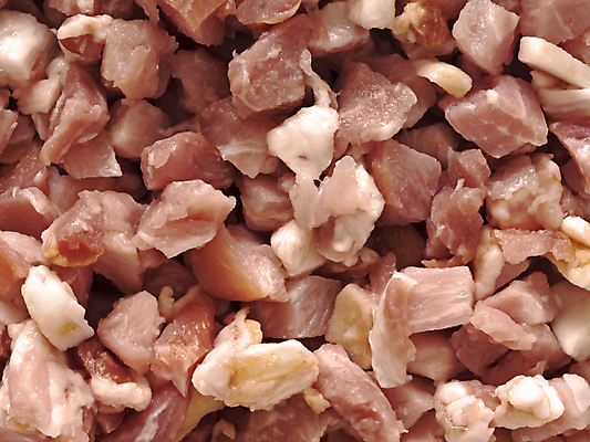 포토 JPG 해외이미지 음식 백그라운드 재료 육류 돼지고기 사람없음 가로 빨간색 젖음 하트 고명 맛 질병 주사위 날것 소금 토핑 베이컨 성분 생식 치유 해로움 해외202004 해외포토 모양 컬러 컨셉 식재료 의학 파일형식 이미지허브