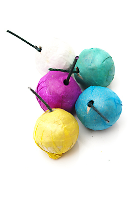 포토 JPG 해외이미지 아이콘 전통 기념일 백그라운드 불 추상 새로움 기념 폭죽 불꽃놀이 이벤트 사람없음 장식 세트 컬러풀 축제 기쁨 축하 위험 폭발 심볼 오브젝트 파열 고립 다이너마이트 해외202004 해외포토 자연요소 감정 컬러 컨셉 무늬 놀이 폭탄 파일형식 이미지허브