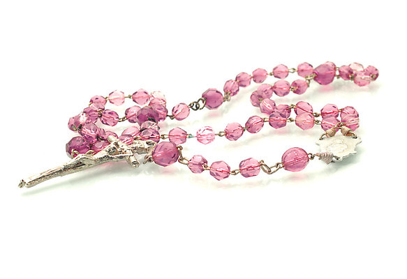 포토 JPG 해외이미지 모양 전통 기독교 종교 문화 컨셉 십자가 목걸이 사랑 사람없음 교회 평화 믿음 금속 희망 천주교 흰색 기도 투명 예수 영혼 보석 심볼 순수 오브젝트 신성 묵주 고립 신앙심 옛날 해외202004 해외포토 감정 컬러 장신구 종교용품 종교건축 재질 건물 신_종교 광석 파일형식 이미지허브