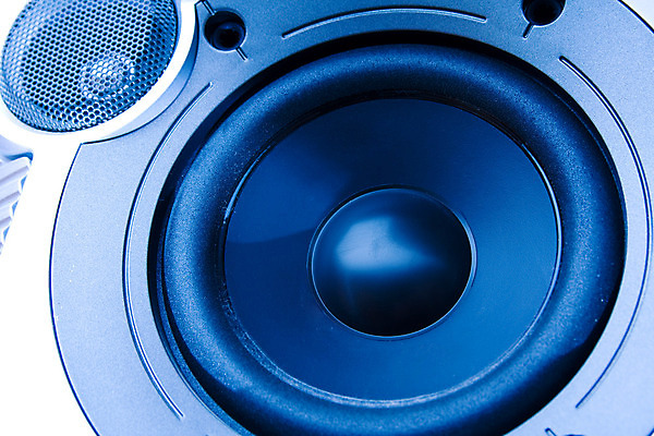 포토 JPG 해외이미지 디자인 음악 사람없음 가로 파란색 전자제품 상자 금속 모니터 검은색 확성기 소리 듣기 장비 회색 원형 은색 볼륨 묘사 라디오 디스코 오디오 시스템 시끄러움 스테레오 뮤지컬 베이스 후보 해외202004 해외포토 도형 컬러 모션 재질 현악기 문화예술 컴퓨터 춤 파일형식 이미지허브