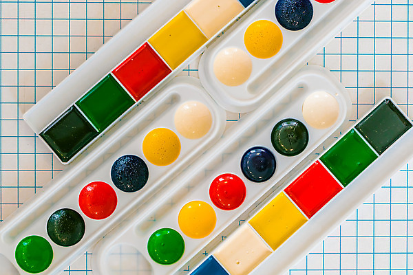 포토 JPG 해외이미지 직업 교육 종이 비즈니스 학교 성공 추상 수채화 세포 미술 취미 사람없음 빨간색 초록색 파란색 세트 상자 컬러풀 노란색 3D 페인트 흰색 붓 팔레트 선택 그림 예술가 페인트붓 고립 여의주 해외202004 해외포토 컬러 컨셉 무늬 문화예술 디지털합성 파일형식 이미지허브