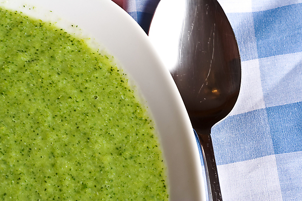 포토 JPG 해외이미지 접시 음식 다이어트 채소 재료 건강 요리 사람없음 초록색 컬러풀 식당 숟가락 식사 저녁식사 흰색 신선 뜨거움 사발 닫기 수프 브로콜리 먹기 크림 유기농 내추럴 점심식사 채식주의자 해외202004 해외포토 식기 웰빙 컬러 모션 수저 상점 사기그릇 채식 파일형식 이미지허브