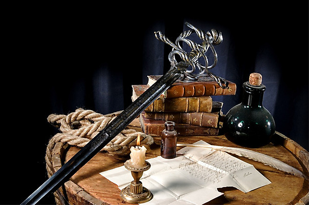 포토 JPG 해외이미지 밧줄 통 사람없음 책 펜 골동품 칼 편지 촛대 코르크 옛날 정물화 해외202004 해외포토 줄 필기구 그림 파일형식 이미지허브