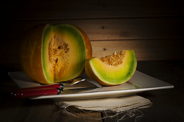 포토 JPG 해외이미지 접시 음식 벽 다이어트 과일 디저트 건강 씨앗 사람없음 목재 초록색 시골 신선 멜론 자르기 유기농 슬라이스 해외202004 해외포토 나무 식물 식기 웰빙 컬러 재료 모션 파일형식 이미지허브