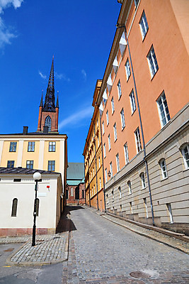 포토 JPG 해외이미지 외관 유럽 바다 시계 여행 건축양식 하늘 주택 프레임 스웨덴 사람없음 야외 건물 가로 빨간색 여름 파란색 도시풍경 세계 탑 항구 도시 센터 가득함 장면 지역 북쪽 타운 서쪽 스칸디나비아 스톡홀름 옛날 해외202004 해외포토 건축물 계절 건축 나라 컬러 교통시설 북유럽 풍경 방향 파일형식 이미지허브