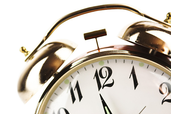 포토 JPG 해외이미지 1 시계 백그라운드 아침 사람없음 초록색 검은색 수확 종 흰색 시간 은색 민트 손목시계 오브젝트 복고 공포 고립 분 옛날 조언 카운트다운 스타일 해외202004 해외포토 주간 컬러 농업 장신구 허브 파일형식 이미지허브