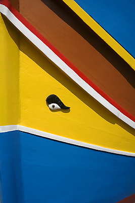 포토 JPG 해외이미지 전통 여행 사람없음 컬러풀 항구 그리기 어선 보트 지중해 활 그림 몰타섬 해외202004 해외포토 바다 컬러 섬 배_교통 교통시설 모션 몰타 파일형식 이미지허브