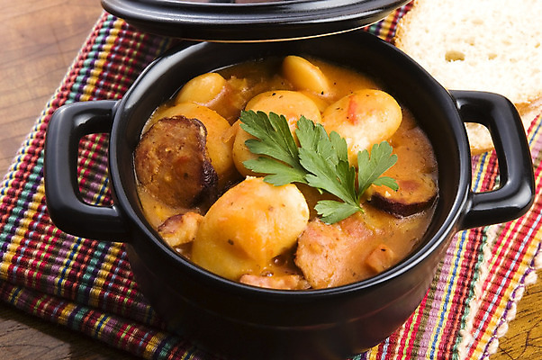 포토 JPG 해외이미지 식물 접시 음식 토마토 양파 육류 사람없음 식사 뜨거움 소시지 맛 수프 베이컨 섬유 점심식사 해외202004 해외포토 식기 컨셉 채소 식재료 돼지고기 직물 가공식품 파일형식 이미지허브