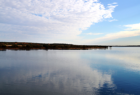 포토 JPG 해외이미지 구름 실루엣 바다 자연 하늘 풍경 사람없음 빨간색 물 파란색 반사 침묵 물방울 시골 만 호주 정상 소금 북쪽 포트 남쪽 고립 특별함 해외202004 해외포토 자연요소 컬러 컨셉 촬영기법 소리 오세아니아 방향 생태계 파일형식 이미지허브