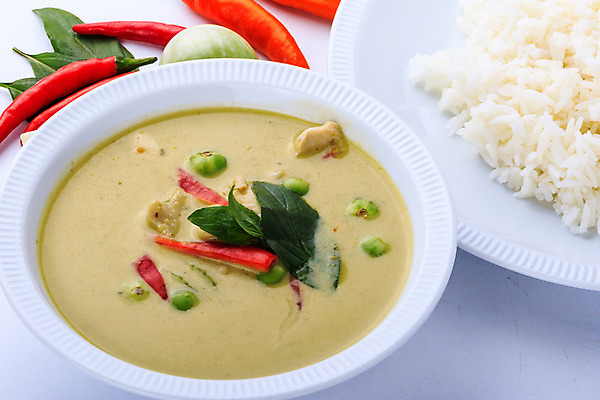 포토 JPG 해외이미지 전통 접시 아시아 문화 채소 태국 고추 밥 가지 거리 돼지고기 요리 동양인 사람없음 초록색 식당 식사 저녁식사 치킨 우유 흰색 뜨거움 사발 수프 먹기 레몬 허브 향신료 매움 코코넛 후추 카레 바질 점심식사 인기 해외202004 해외포토 식물 식기 나라 음식 컬러 과일 모션 유제품 육류 인종 상점 사기그릇 맛 닭고기요리 향미료 파일형식 이미지허브