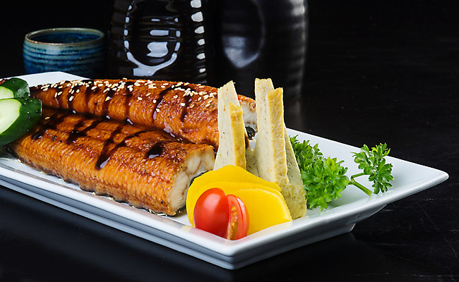 포토 JPG 해외이미지 조각 사람없음 해물요리 장어 훈제 해외202004 해외포토 음식 어류 해산물 파일형식 이미지허브