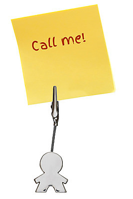 포토 JPG 해외이미지 종이 컨셉 비즈니스 텍스트 통신 서기 사람없음 사무실 숫자 노란색 라벨 금속 쪽지 정보 잡기 신용카드 발표 메시지 압정 편지지 사인 포스트잇 클립 고정 시트 고립 마케팅 보유 슬로건 어려움 조언 필기체 해외202004 해외포토 문자 컬러 모션 재질 프레임 금융 사무용품 메모지 편지 파일형식 이미지허브