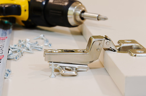 포토 JPG 해외이미지 백인 모델 산업 선 포즈 가구 컨셉 부분 주택 실내 사람없음 내부 건물 목재 금속 힘 장비 공구 나사 업무 작업 작업실 수리 덧셈 목수 묘사 측정 목공예 조립 설치 송곳 수목 업그레이드 조작 핸드메이드 해외202004 해외포토 서양인 나무 직업 건축물 생활용품 재료 재질 도구 수학 공예 파일형식 이미지허브