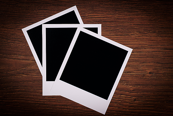 포토 JPG 해외이미지 프레임 사람없음 나뭇결 폴라로이드사진 목업 해외202004 해외포토 폴라로이드 파일형식 이미지허브
