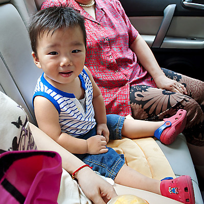 포토 JPG 해외이미지 손 여자 남자 행복 아시아 아들 할머니 어린이 장난 가족 자동차 놀이 엄마 건강 사랑 사람 동양인 소년 내부 두명 여름 햇빛 머리 중국 자녀 아기 잡기 달콤 소중 연습 천진난만 해외202004 해외포토 계절 노년 감정 나라 육상교통 컨셉 관계 모션 인종 신체부위 태양 맛 파일형식 이미지허브