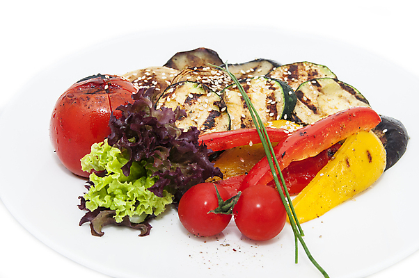 포토 JPG 해외이미지 접시 음식 조각 다이어트 토마토 채소 재료 자연 탁자 가지 양파 파프리카 건강 요리 사람없음 빨간색 초록색 갈색 식사 저녁식사 신선 원형 고명 그릴 자르기 굽기 준비 유기농 스쿼시 내추럴 화상 해외202004 해외포토 도형 식기 웰빙 스포츠 컬러 가구 모션 주방용품 구기 상처 구이 생태계 파일형식 이미지허브