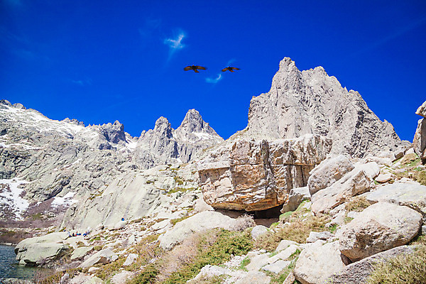 포토 JPG 해외이미지 구름 유럽 호수 여행 자연 하늘 산 풍경 사람없음 야외 물 파란색 평화 환경 계곡 하이킹 프랑스 바위 숲 내추럴 코르시카 해외202004 해외포토 자연요소 나라 컬러 섬 컨셉 레저 돌_바위 생태계 파일형식 이미지허브