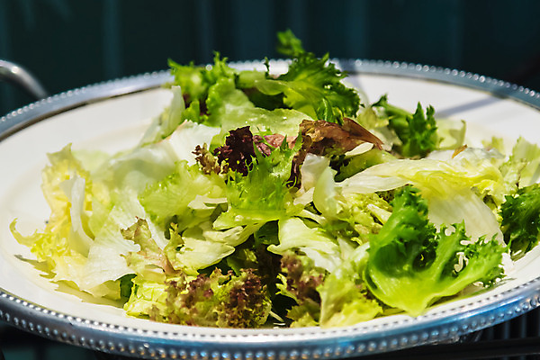 포토 JPG 해외이미지 접시 음식 잎 채소 건강 사람없음 초록색 식사 저녁식사 샐러드 신선 맛 아침식사 오브젝트 날것 점심식사 채식주의자 해외202004 해외포토 식물 식기 컬러 컨셉 채식 파일형식 이미지허브