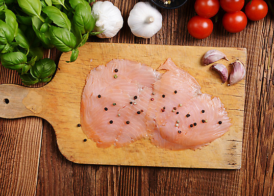 포토 JPG 해외이미지 음식 조각 잎 토마토 채소 오렌지 재료 건강 마늘 어류 스테이크 사람없음 목재 빨간색 초록색 회 신선 상품 허브 해산물 책상 질감 날것 연어 후추 바질 로즈메리 덩어리 내추럴 백리향 석판 오메가 해외202004 해외포토 나무 식물 컬러 가구 과일 서양음식 수중동물 향신료 파일형식 이미지허브