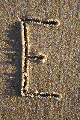 포토 JPG 해외이미지 캐릭터 알파벳 모래 백그라운드 패턴 텍스트 자연 휴가 미술 사람없음 세트 메시지 편지 수집 사인 고립 필기체 해외202004 해외포토 문자 영어 무늬 문화예술 생태계 파일형식 이미지허브