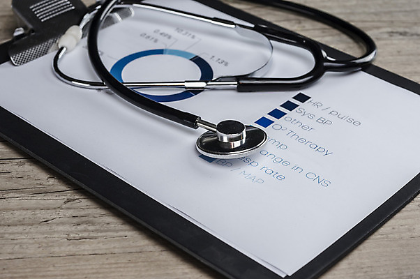 포토 JPG 해외이미지 종이 의료기기 사람없음 사무실 약 장비 질병 비밀 서식 문서 파일 인덱스 구조대 목록 해외202004 해외포토 컨셉 비즈니스 의학 구출 파일형식 이미지허브