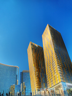 포토 JPG 해외이미지 구름 비즈니스 건축양식 창문 유리 하늘 바닥 아파트 사람 사람없음 건물 파란색 사무실 반사 노란색 걷기 탑 고층빌딩 미국 거울 도시 보행자 재산 큼 상승 라스베가스 진짜 해외202004 해외포토 자연요소 건축물 건축 컬러 컨셉 북아메리카 모션 재질 주택 빌딩 금융 크기 파일형식 이미지허브