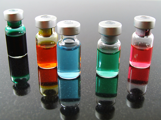 포토 JPG 해외이미지 건강 사람없음 약 예방주사 해외202004 해외포토 의학 주사기 예방 파일형식 이미지허브