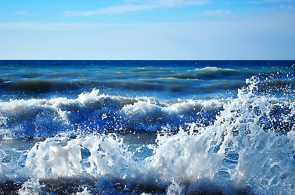 포토 JPG 해외이미지 파도 바다 자연 바람 날씨 해변 사람없음 가로 물 파란색 힘 거품 손상 분노 신선 황무지 가장자리 떨어짐 위험 분무기 단절 때리기 투쟁 힘찬 해외202004 해외포토 자연요소 감정 컬러 컨셉 모션 둘레 생태계 파일형식 이미지허브