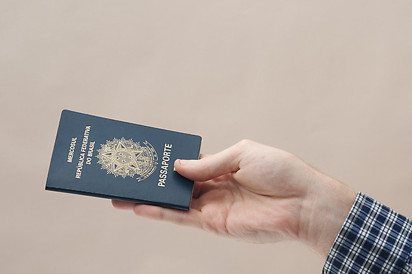 포토 JPG 해외이미지 여행 비즈니스 선물 사람없음 일상 파란색 여행객 정보 이름 남아메리카 주기 문서 여권 신분 법 쇼 성별 우표 시민 비자 이민 브라질사람 규칙적 해외202004 해외포토 컬러 이동 컨셉 모션 아메리카 사람 라이프 국민 파일형식 이미지허브