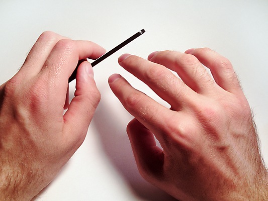 포토 JPG 해외이미지 라이프스타일 손 남자 백그라운드 손가락 건강 사람 사람없음 치료 장비 엄지손가락 흰색 공구 업무 못 우아함 손톱관리 손톱 미용사 왼쪽 피부 파일 광택 닦기 팔 몸단장 돌봄 위생관리 해외202004 해외포토 직업 컬러 컨셉 의학 모션 관리 생활 신체부위 도구 작업 네일아트 방향 파일형식 이미지허브