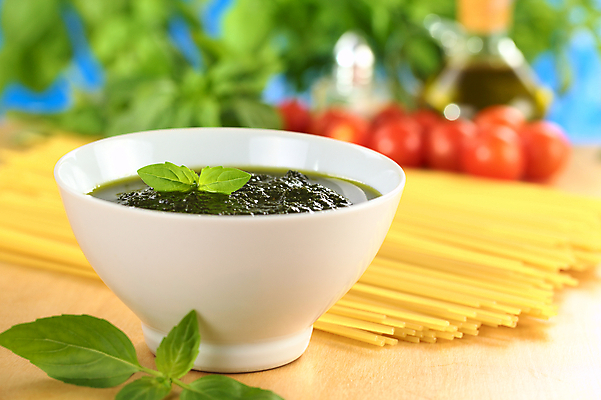 포토 JPG 해외이미지 음식 잎 재료 사람없음 가로 초록색 사진촬영 이탈리아 신선 고명 허브 준비 날것 바질 채식주의자 해외202004 해외포토 식물 유럽 컬러 촬영 채식 파일형식 이미지허브